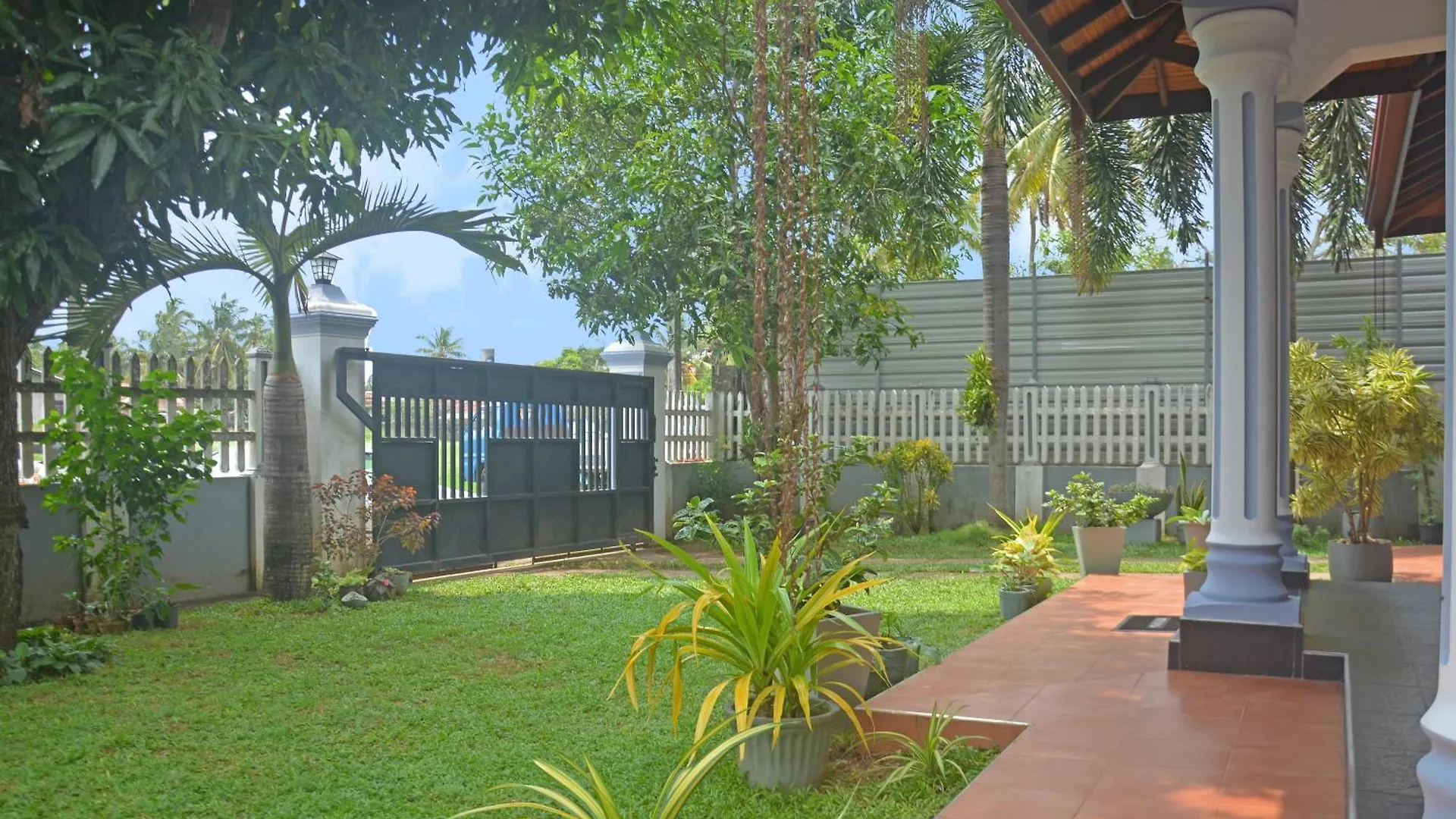 Elisach Serenity House - 4 Bhk Villa In Sri Lanka - Near To Airport Negombo 0*,  Sri Lanka